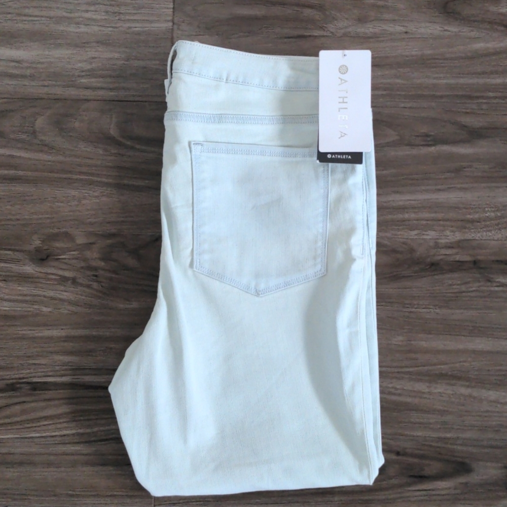 NWT Athleta light denim jeans
